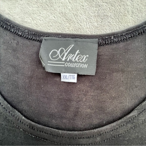 Artex Collection Elephant Black Sleeveless Top - Picture 4 of 8